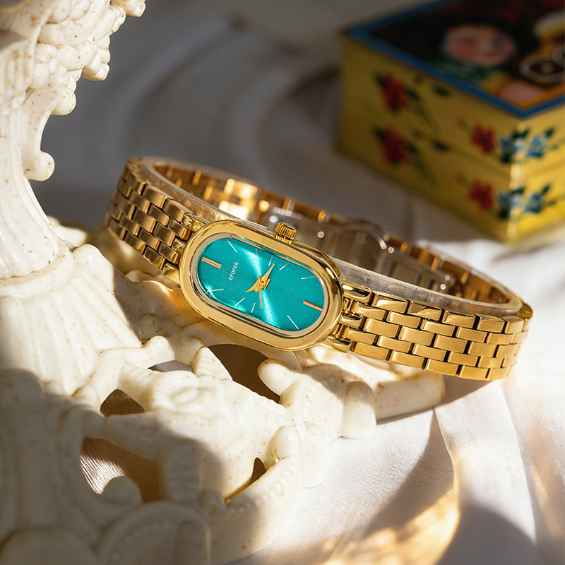 Zegarki o antycznym charakterz – Luxury Watch Levels recenzja i cena